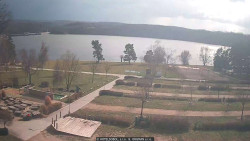 Přehrada, hráz, pláž