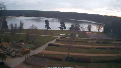 Přehrada, hráz, pláž