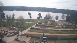 Přehrada, hráz, pláž