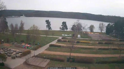 Přehrada, hráz, pláž