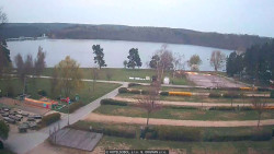 Přehrada, hráz, pláž