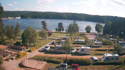 Přehrada, hráz, pláž