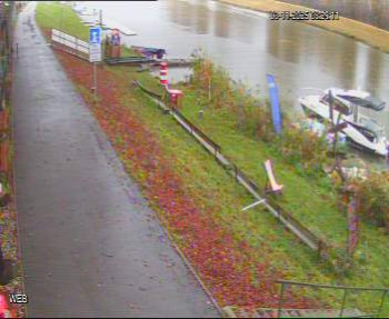 Snímek    3.11.2025 v 07:30