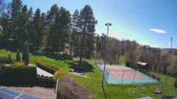 Amfiteátr - Hřiště
