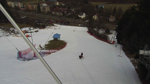 Skiareál Karolinka  - Spodní část sjezdovky skiareálu Karolinka - 7.3.2023 v 10:02