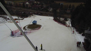 Skiareál Karolinka  - Spodní část sjezdovky skiareálu Karolinka - 14.3.2023 v 10:02