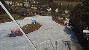 Skiareál Karolinka  - Spodní část sjezdovky skiareálu Karolinka - 20.3.2023 v 11:02