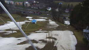 Skiareál Karolinka  - Spodní část sjezdovky skiareálu Karolinka - 1.4.2023 v 11:02