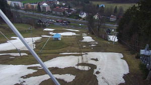 Skiareál Karolinka  - Spodní část sjezdovky skiareálu Karolinka - 2.4.2023 v 16:02