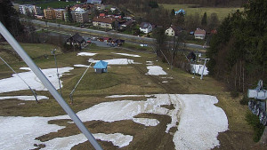 Skiareál Karolinka  - Spodní část sjezdovky skiareálu Karolinka - 4.4.2023 v 14:02