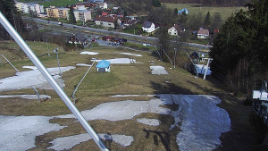 Skiareál Karolinka  - Spodní část sjezdovky skiareálu Karolinka - 6.4.2023 v 11:02