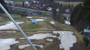 Skiareál Karolinka  - Spodní část sjezdovky skiareálu Karolinka - 9.4.2023 v 14:02