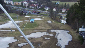Skiareál Karolinka  - Spodní část sjezdovky skiareálu Karolinka - 10.4.2023 v 12:02