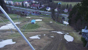 Skiareál Karolinka  - Spodní část sjezdovky skiareálu Karolinka - 13.4.2023 v 06:02