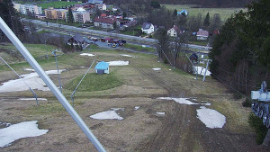 Skiareál Karolinka  - Spodní část sjezdovky skiareálu Karolinka - 13.4.2023 v 10:02