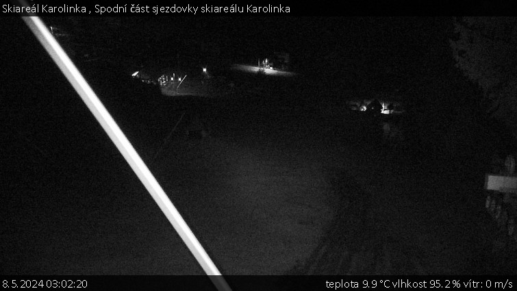 Skiareál Karolinka  - Spodní část sjezdovky skiareálu Karolinka - 8.5.2024 v 03:02