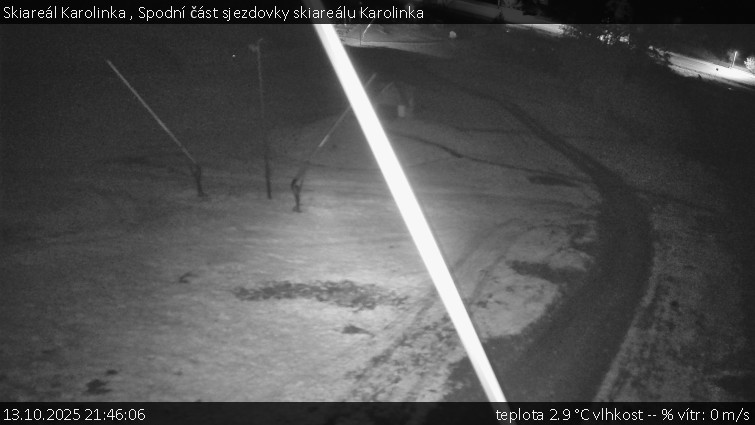 Skiareál Karolinka - Spodní část sjezdovky skiareálu Karolinka - 13.10.2025 v 21:46 Skiareál Karolinka - Spodní část sjezdovky skiareálu Karolinka - 13.10.2025 v 21:46