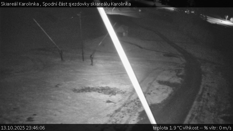Skiareál Karolinka - Spodní část sjezdovky skiareálu Karolinka - 13.10.2025 v 23:46 Skiareál Karolinka - Spodní část sjezdovky skiareálu Karolinka - 13.10.2025 v 23:46