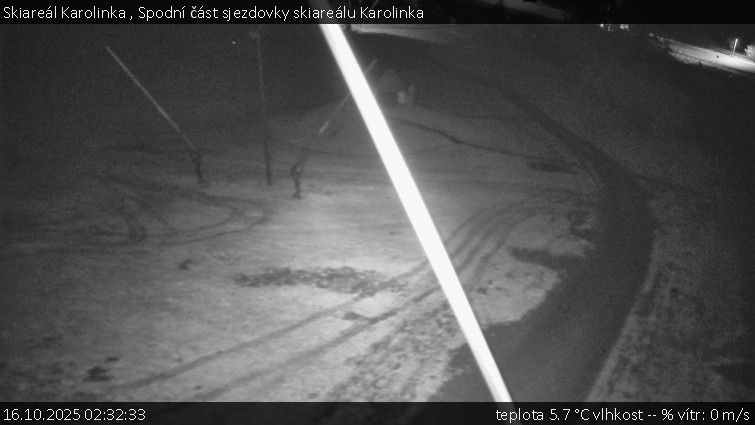 Skiareál Karolinka - Spodní část sjezdovky skiareálu Karolinka - 16.10.2025 v 02:32 Skiareál Karolinka - Spodní část sjezdovky skiareálu Karolinka - 16.10.2025 v 02:32