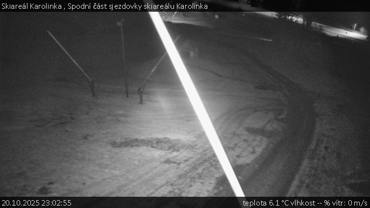Skiareál Karolinka - Spodní část sjezdovky skiareálu Karolinka - 20.10.2025 v 23:02 Skiareál Karolinka - Spodní část sjezdovky skiareálu Karolinka - 20.10.2025 v 23:02