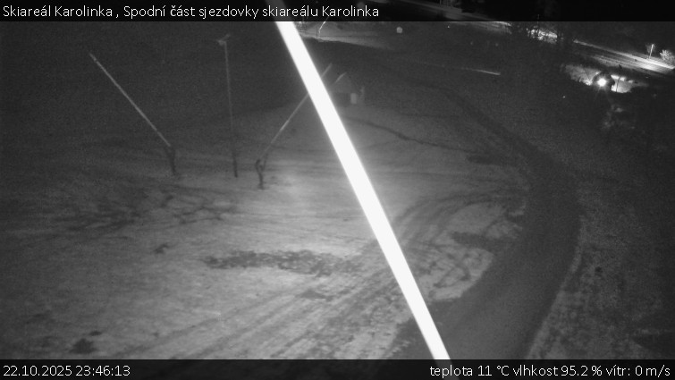 Skiareál Karolinka - Spodní část sjezdovky skiareálu Karolinka - 22.10.2025 v 23:46 Skiareál Karolinka - Spodní část sjezdovky skiareálu Karolinka - 22.10.2025 v 23:46
