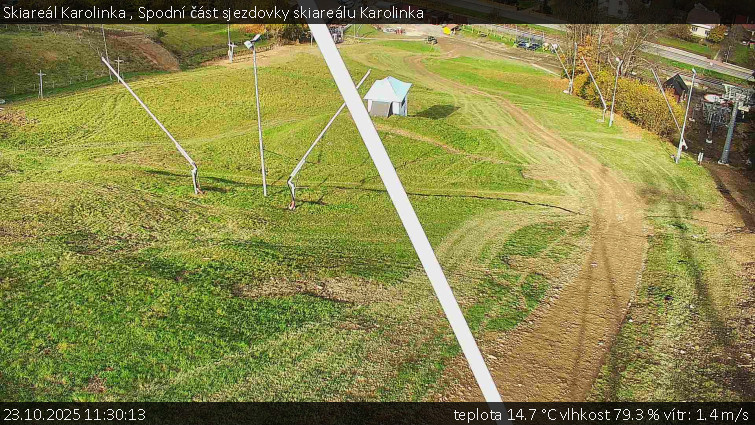 Skiareál Karolinka - Spodní část sjezdovky skiareálu Karolinka - 23.10.2025 v 11:30 Skiareál Karolinka - Spodní část sjezdovky skiareálu Karolinka - 23.10.2025 v 11:30