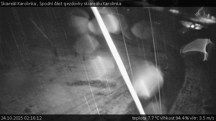 Skiareál Karolinka - Spodní část sjezdovky skiareálu Karolinka - 24.10.2025 v 02:16 Skiareál Karolinka - Spodní část sjezdovky skiareálu Karolinka - 24.10.2025 v 02:16