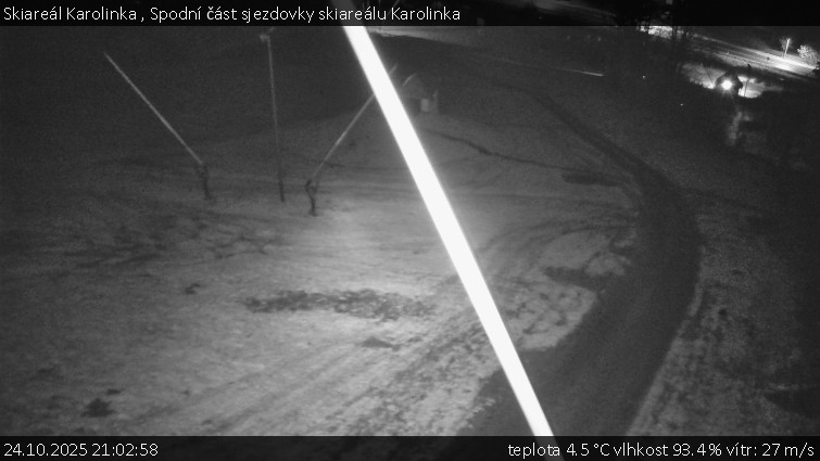 Skiareál Karolinka - Spodní část sjezdovky skiareálu Karolinka - 24.10.2025 v 21:02 Skiareál Karolinka - Spodní část sjezdovky skiareálu Karolinka - 24.10.2025 v 21:02