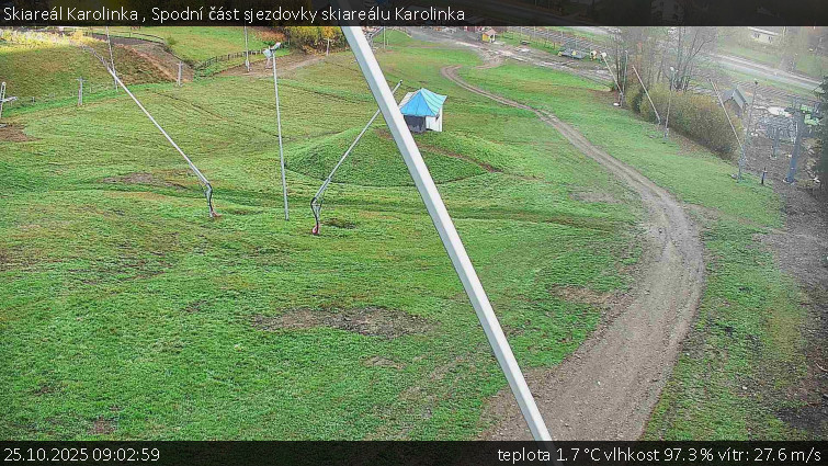 Skiareál Karolinka  - Spodní část sjezdovky skiareálu Karolinka - 25.10.2025 v 09:02 Skiareál Karolinka  - Spodní část sjezdovky skiareálu Karolinka - 25.10.2025 v 09:02