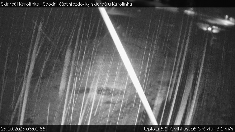 Skiareál Karolinka  - Spodní část sjezdovky skiareálu Karolinka - 26.10.2025 v 05:02 Skiareál Karolinka  - Spodní část sjezdovky skiareálu Karolinka - 26.10.2025 v 05:02