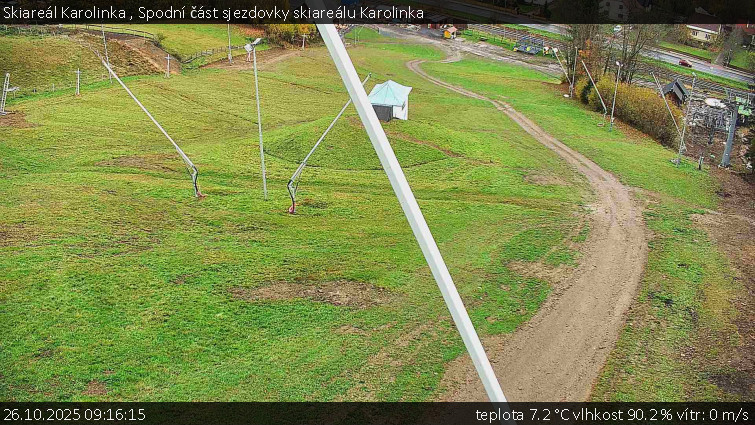 Skiareál Karolinka  - Spodní část sjezdovky skiareálu Karolinka - 26.10.2025 v 09:16 Skiareál Karolinka  - Spodní část sjezdovky skiareálu Karolinka - 26.10.2025 v 09:16