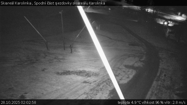 Skiareál Karolinka  - Spodní část sjezdovky skiareálu Karolinka - 28.10.2025 v 02:02 Skiareál Karolinka  - Spodní část sjezdovky skiareálu Karolinka - 28.10.2025 v 02:02