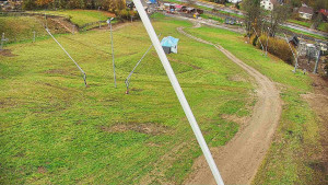 Skiareál Karolinka  - Spodní část sjezdovky skiareálu Karolinka - 28.10.2025 v 13:16 Skiareál Karolinka  - Spodní část sjezdovky skiareálu Karolinka - 28.10.2025 v 13:16
