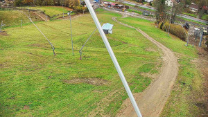 Skiareál Karolinka  - Spodní část sjezdovky skiareálu Karolinka - 28.10.2025 v 14:16 Skiareál Karolinka  - Spodní část sjezdovky skiareálu Karolinka - 28.10.2025 v 14:16