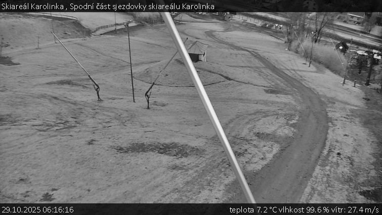 Skiareál Karolinka  - Spodní část sjezdovky skiareálu Karolinka - 29.10.2025 v 06:16 Skiareál Karolinka  - Spodní část sjezdovky skiareálu Karolinka - 29.10.2025 v 06:16