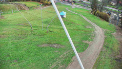 Spodní část sjezdovky skiareálu Karolinka