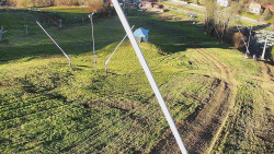 Spodní část sjezdovky skiareálu Karolinka