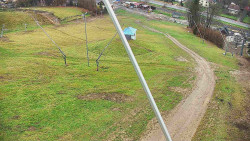 Spodní část sjezdovky skiareálu Karolinka