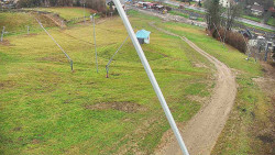 Spodní část sjezdovky skiareálu Karolinka