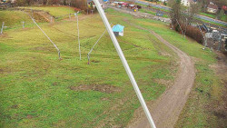 Spodní část sjezdovky skiareálu Karolinka