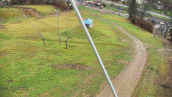 Spodní část sjezdovky skiareálu Karolinka