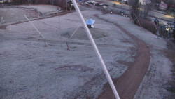 Spodní část sjezdovky skiareálu Karolinka