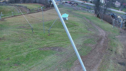 Spodní část sjezdovky skiareálu Karolinka