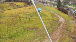 Spodní část sjezdovky skiareálu Karolinka