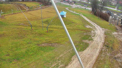 Spodní část sjezdovky skiareálu Karolinka