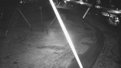 Spodní část sjezdovky skiareálu Karolinka