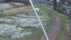 Spodní část sjezdovky skiareálu Karolinka