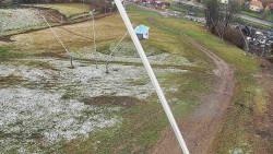 Spodní část sjezdovky skiareálu Karolinka