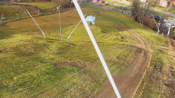 Spodní část sjezdovky skiareálu Karolinka