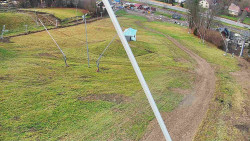 Spodní část sjezdovky skiareálu Karolinka